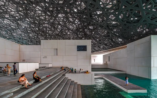 لوفر أبوظبي