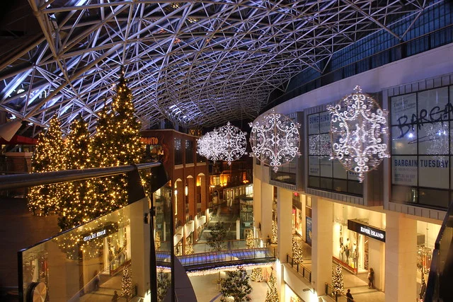 مركز فيكتوريا سكوير للتسوق