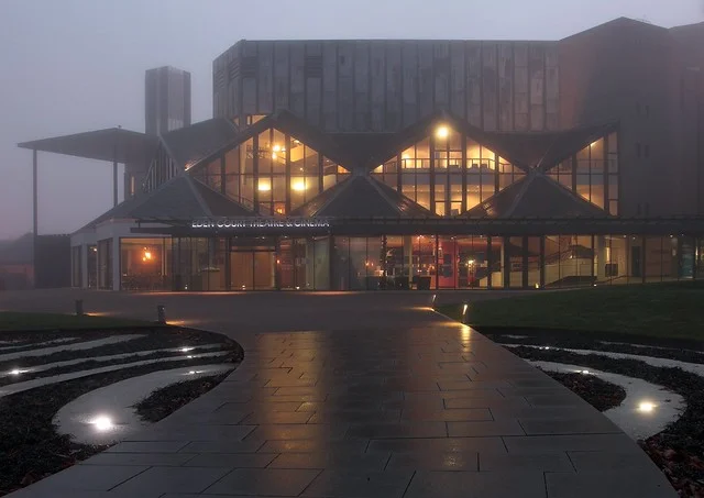 مسرح وسينما إيدن كورت