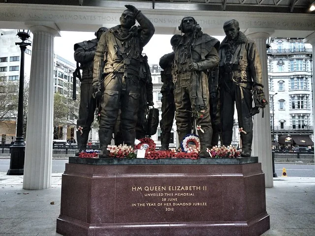 نصب قيادة القاذفات التذكاري