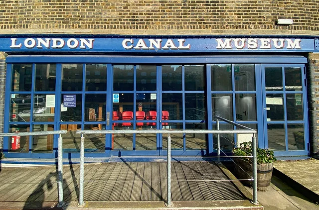 متحف لندن للقنوات المائية