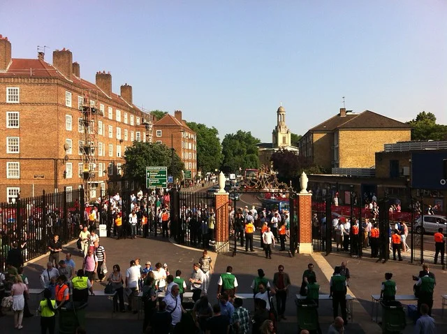 ذا كيا أوفال