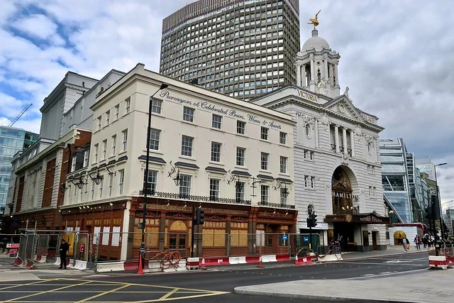 مسرح فيكتوريا بالاس