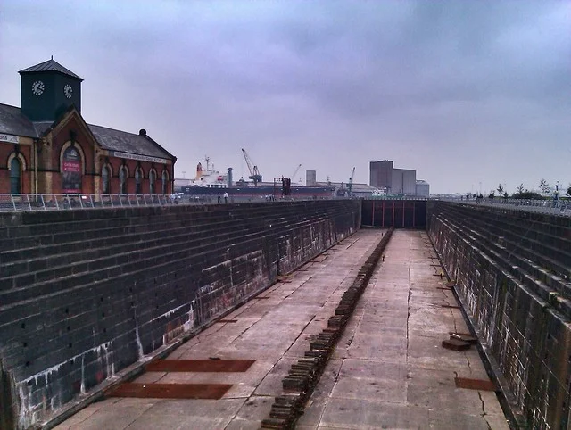 تايتانيك بلفاست