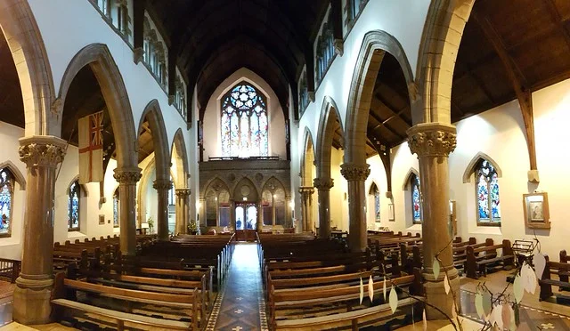 كاتدرائية إنفرنيس (كاتدرائية القديس أندراوس)