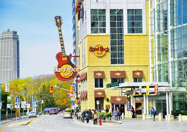 هارد روك كافيه شلالات نياجرا