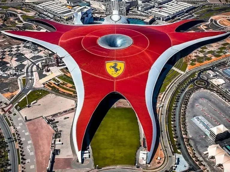 فيراري وورلد أبوظبي