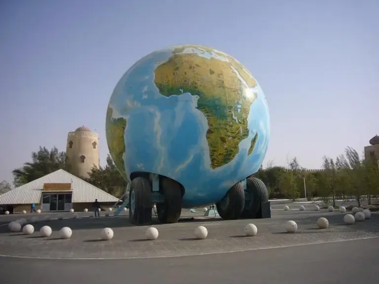 متحف الإمارات الوطني للسيارات