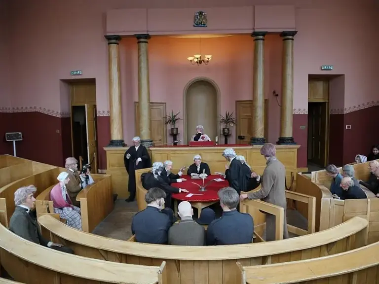 سجن إنفيرآراي